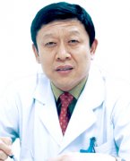 秦伟